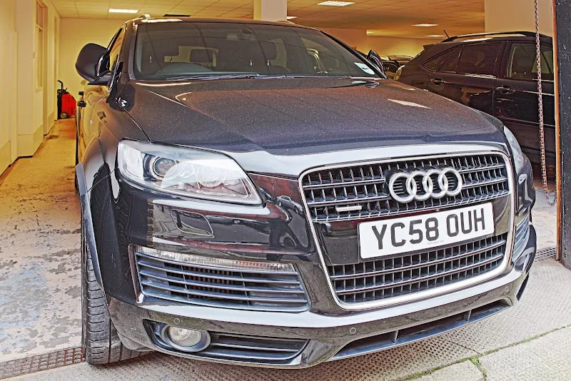 Marylebone Car Centre at work